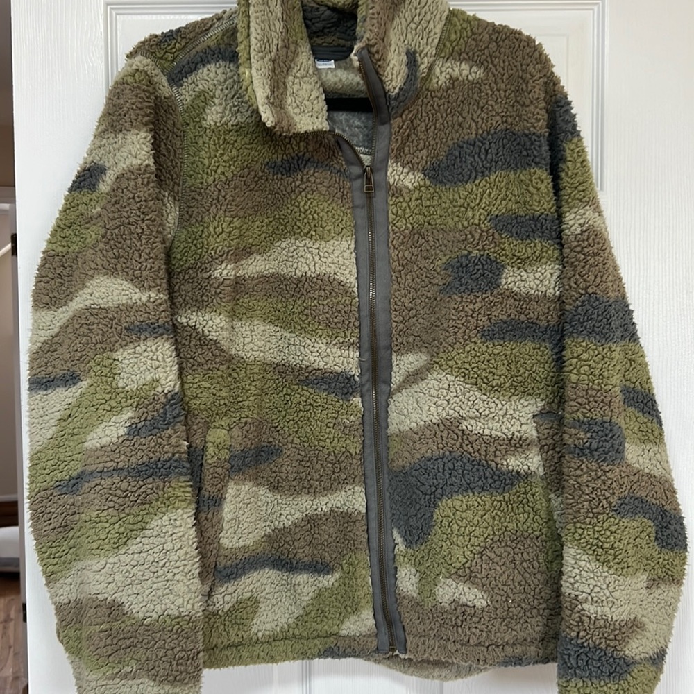 Old Navy Camo Sherpa Jacket
